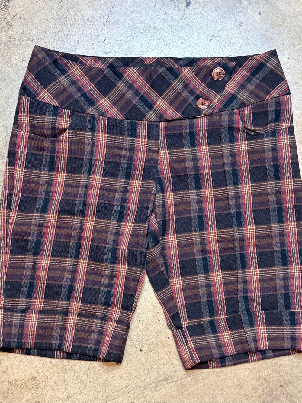 3B plaid shorts